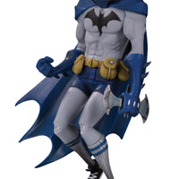 DC ARTISTS ALLEY BATMAN VINYL FIG NOOLIGAN