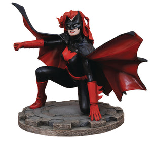 DC GALLERY BATWOMAN COMIC PVC FIGURE (C: 1-1-2)