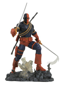 DC COMICS GALLERY DEATHSTROKE PVC STATUE (C: 1-1-2)